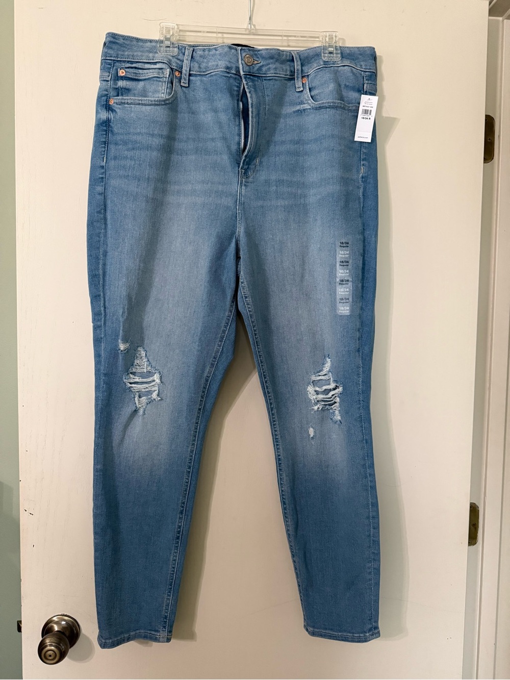 GAP Women's Skinny Distressed Light Wash Blue Jeans